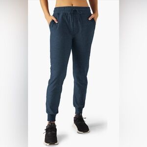 Beyond Yoga Commuter Space Dye Midi Joggers